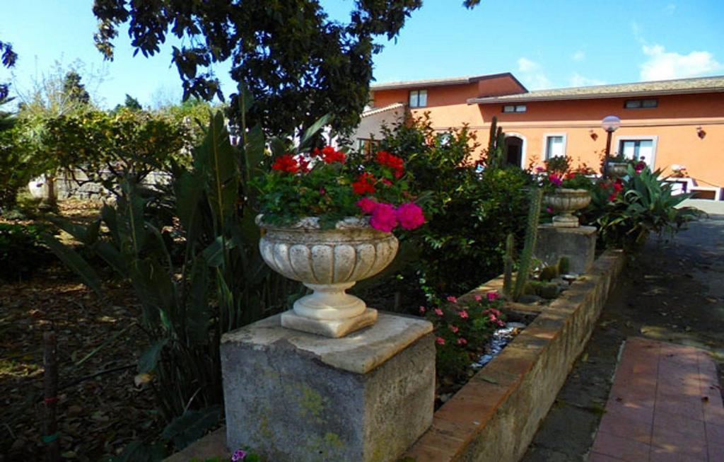 Baglio Delle Rose Bed & Breakfast Giarre Ngoại thất bức ảnh