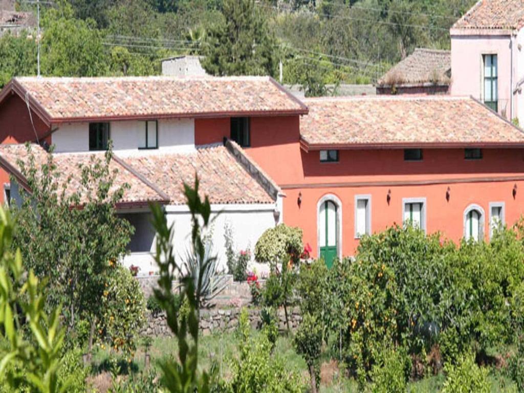 Baglio Delle Rose Bed & Breakfast Giarre Ngoại thất bức ảnh