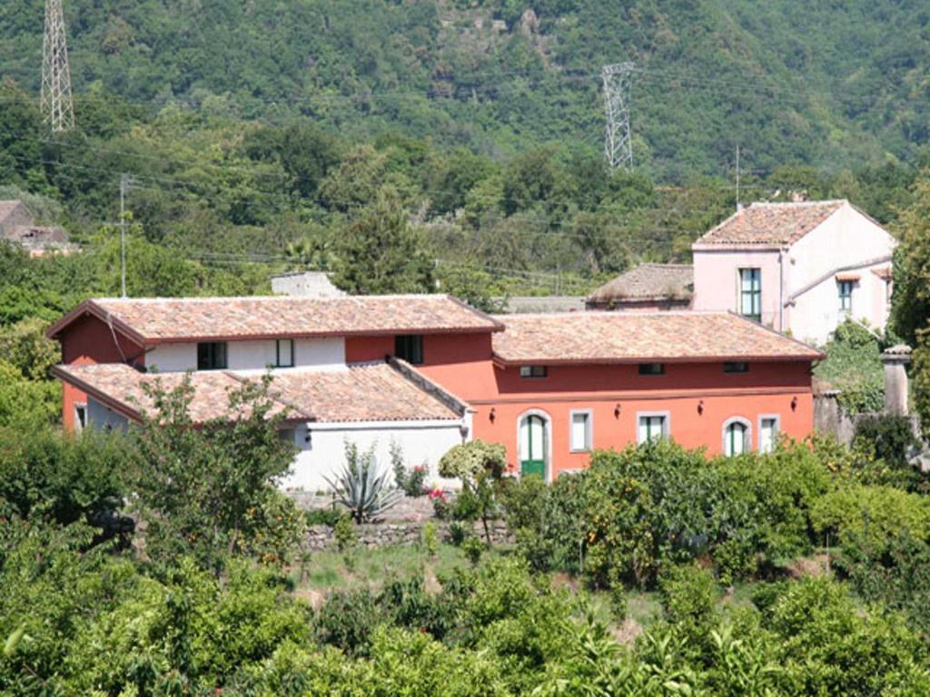 Baglio Delle Rose Bed & Breakfast Giarre Ngoại thất bức ảnh